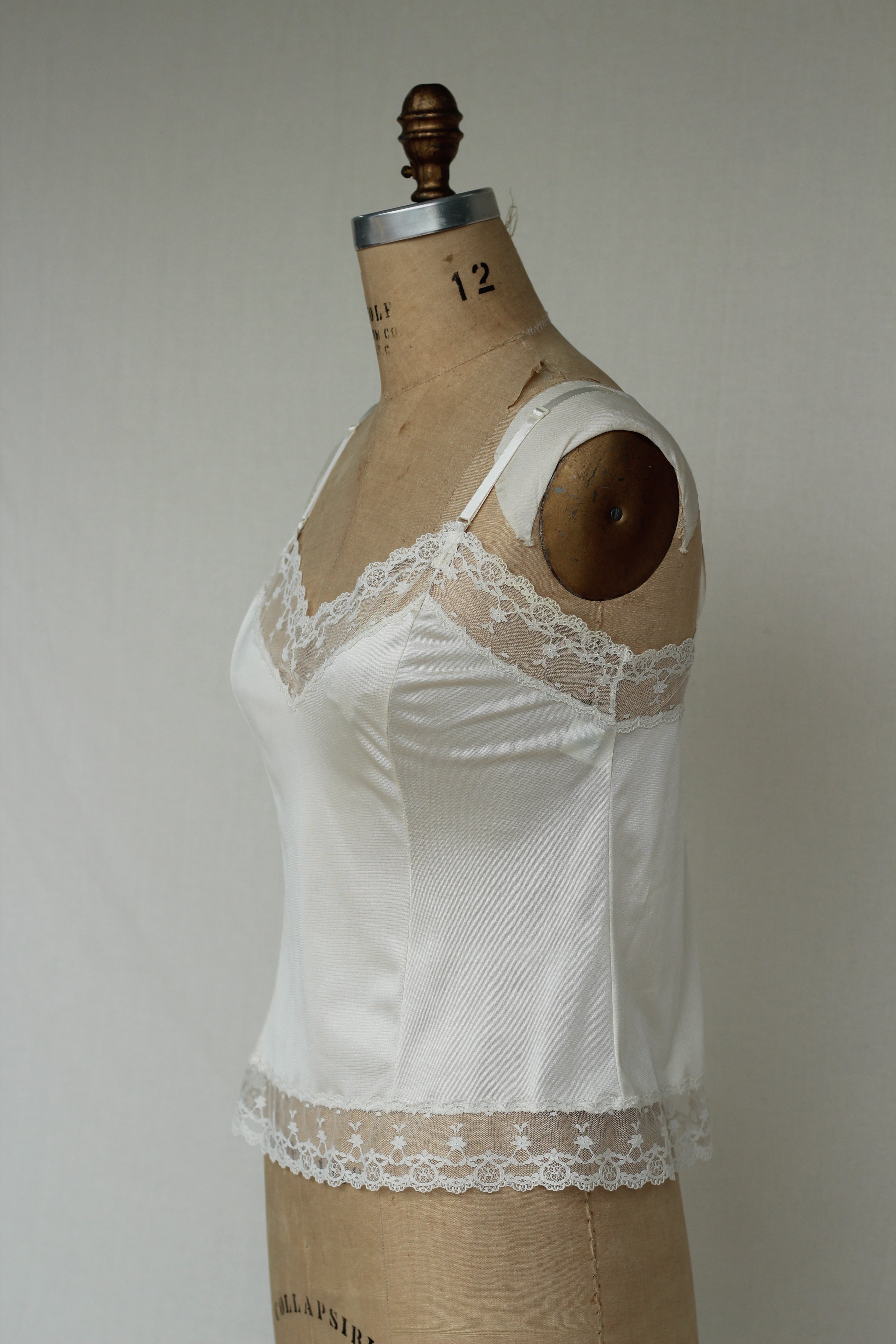 Fortune Ivory Lace Vintage Camisole – Emillie and Harlow