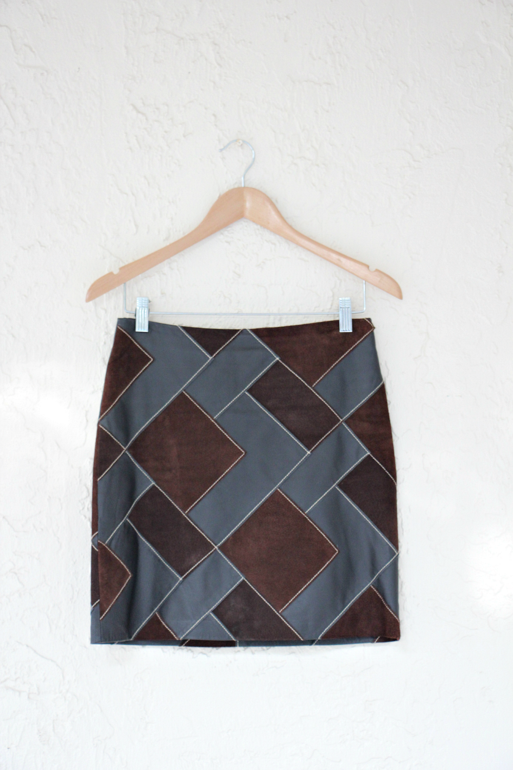 Laundry by Shelli Segal Y2K Brown Leather Patchwork Mini Skirt