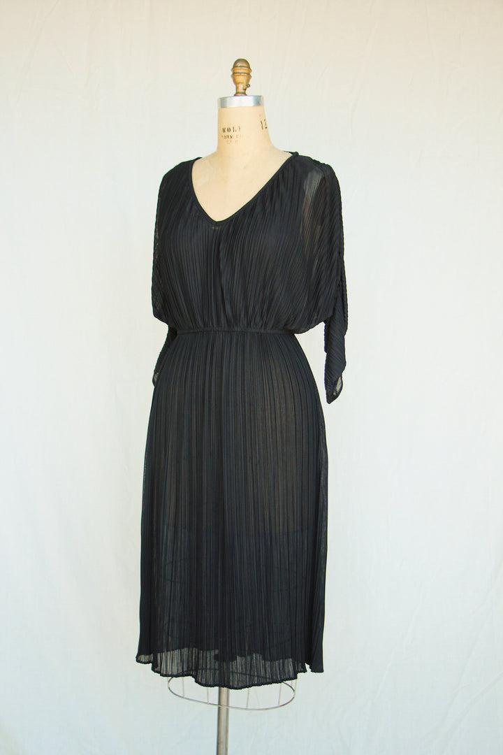 Winter Bliss Black Pleated Midi Dress