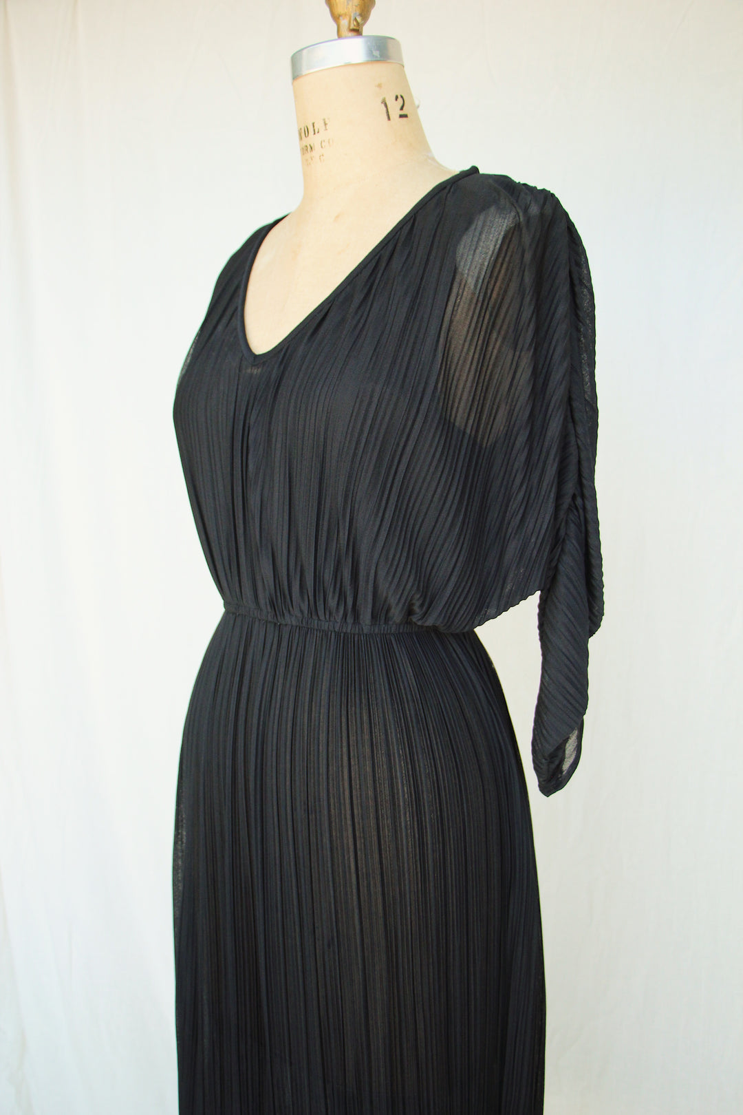 Winter Bliss Black Pleated Midi Dress