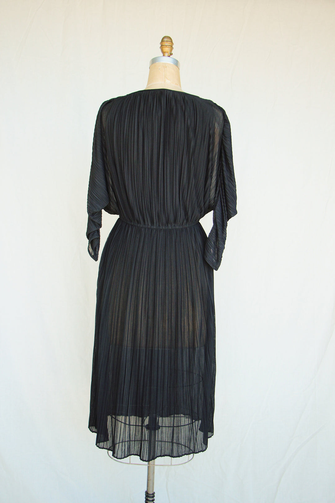 Winter Bliss Black Pleated Midi Dress