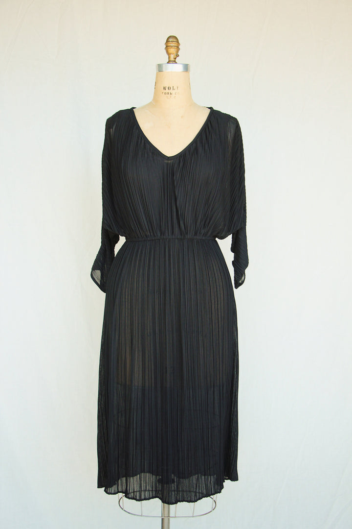 Winter Bliss Black Pleated Midi Dress