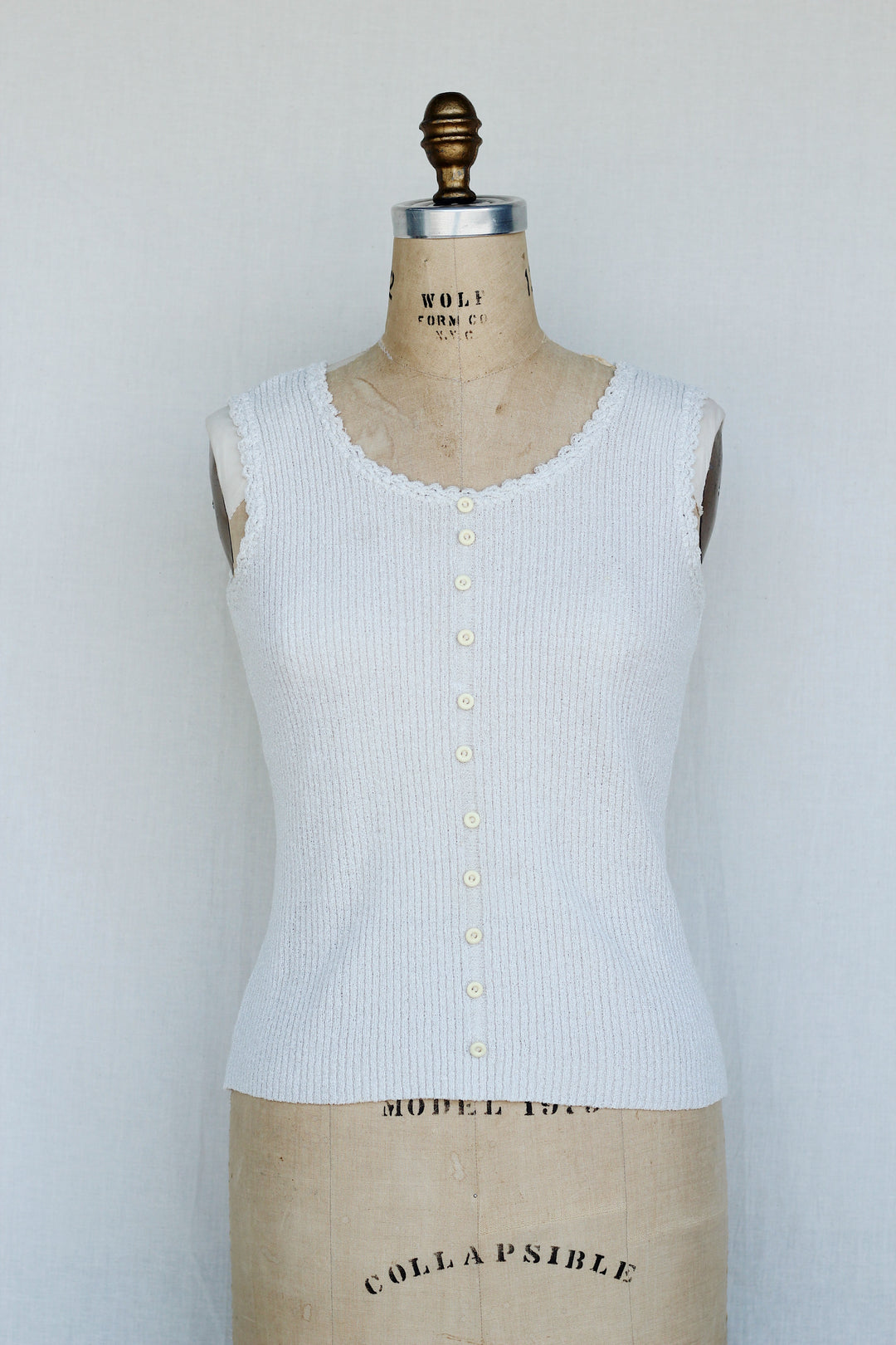 Luna Sleeveless Tank Sweater